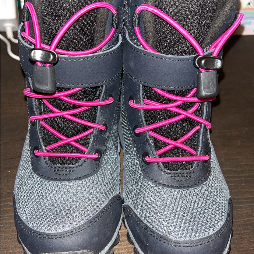 Columbia Kids' Winter Boots in Gray and Pink